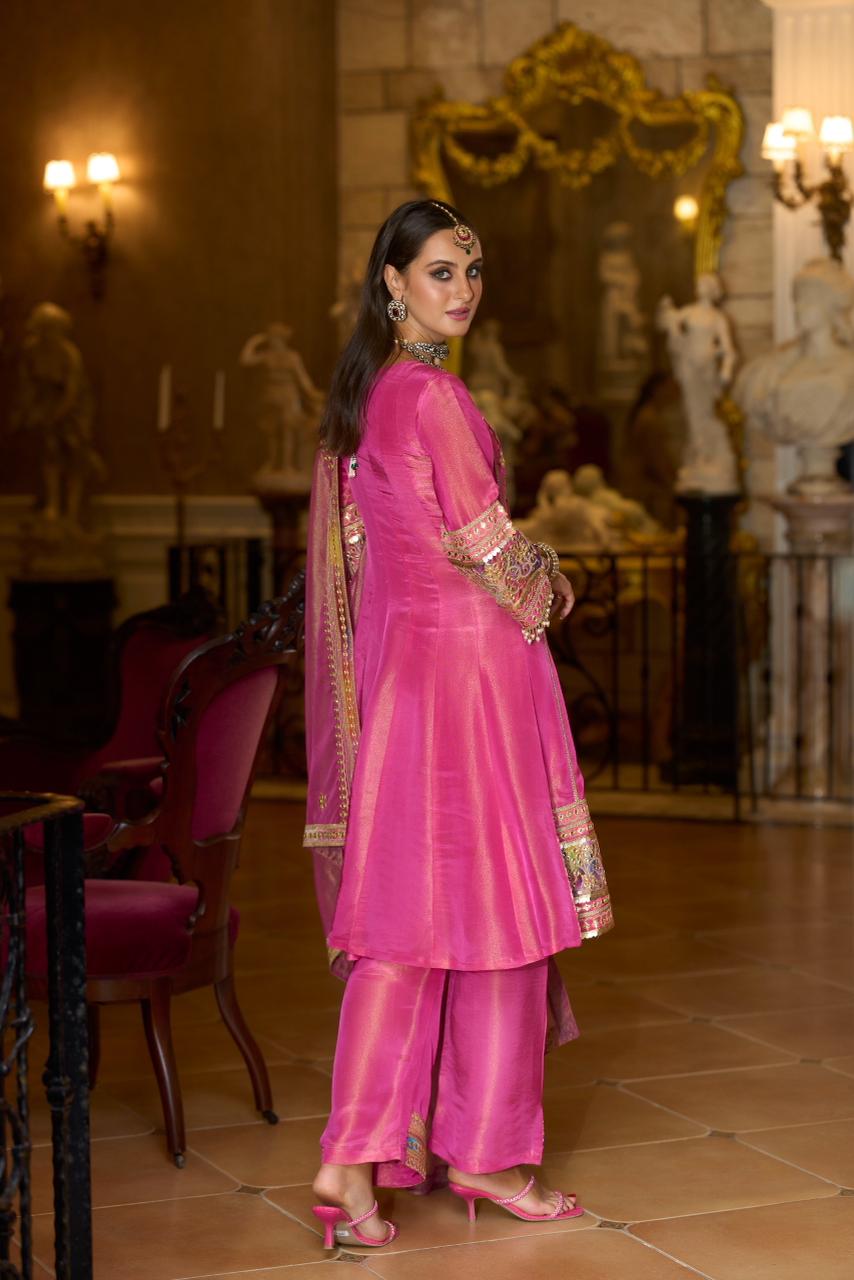 Rani Gulbahar Kurti Set