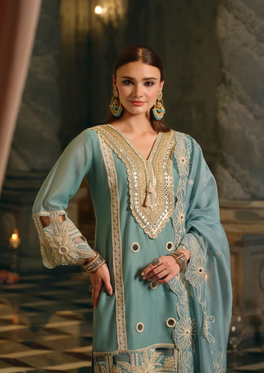 Noor-e-Zar Teal